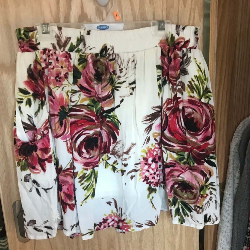 Floral Skirt with Pockets